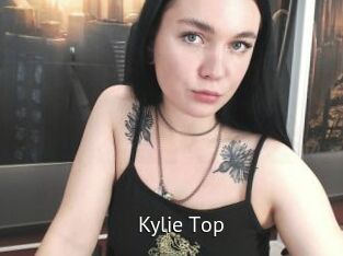 Kylie_Top
