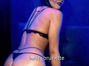 Kelly_brunette