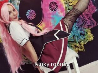 Kinky_roomie