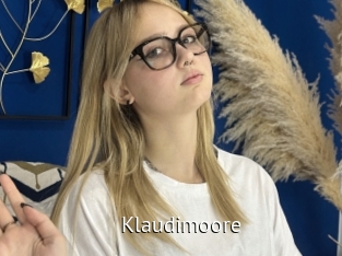 klaudimoore Zizi X