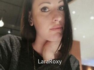 LaraRoxy