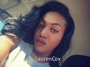 Lauren_Cox