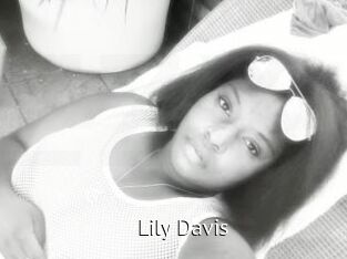 Lily_Davis
