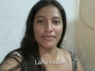 Lana_moore