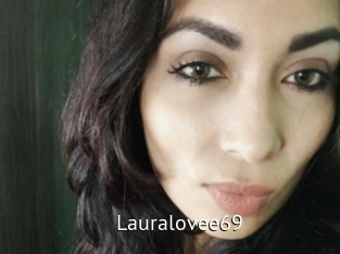 Lauralovee69