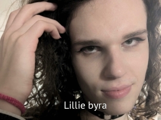 Lillie_byra