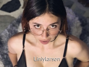 liniylarson Zizi X