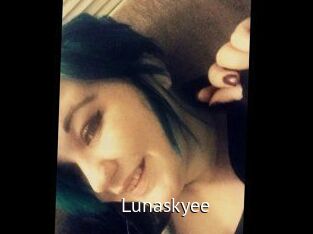 Lunaskyee