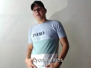 Lyoncuriuos
