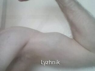 lyzhnik Zizi X