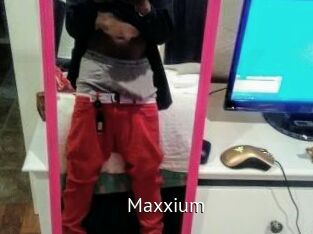 Maxxium