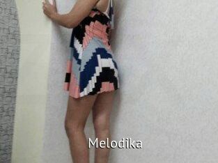 Melodika Zizi X
