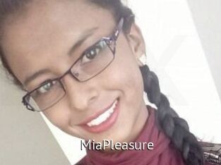 Mia_Pleasure