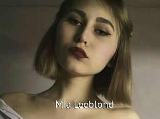 Mia_Leeblond