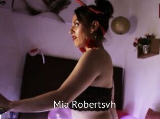 Mia_Robertsvh