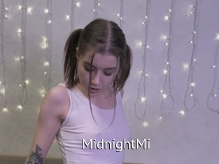 MidnightMi Zizi X