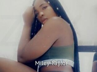 Miley_Taylor