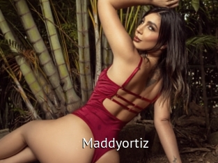 maddyortiz Zizi X