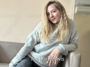marjorielewis Zizi X