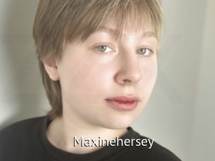 maxinehersey Zizi X