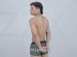 maxvegaa Zizi X