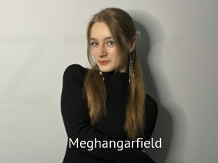 meghangarfield Zizi X