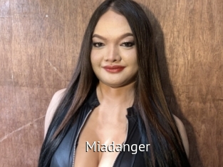 miadanger Zizi X