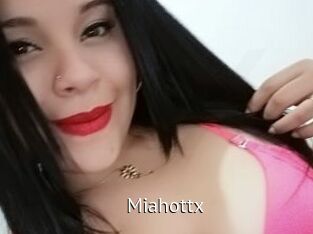 Miahottx