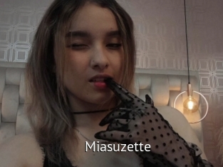 Miasuzette