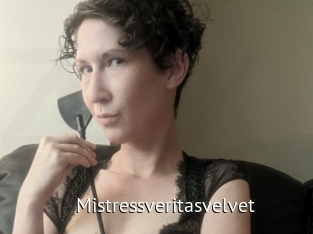 mistressveritasvelvet Zizi X