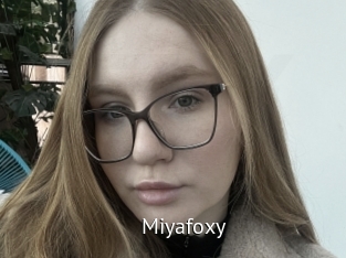 miyafoxy Zizi X