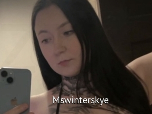 mswinterskye Zizi X