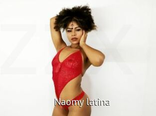 Naomy_latina