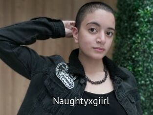 Naughtyxgiirl