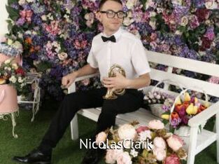 NicolasClark Zizi X