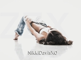 NikkiDavisXO Zizi X