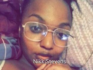 Nikki_Stevens