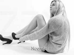 Noemie Zizi X