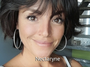 Nectaryne