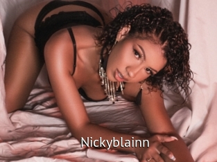 nickyblainn Zizi X