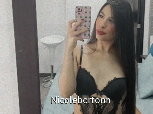 nicolebortonn Zizi X
