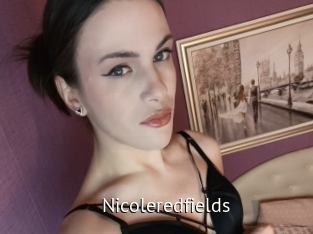 nicoleredfields Zizi X