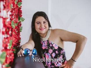 nicolleharris Zizi X