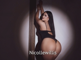 nicollewillis Zizi X