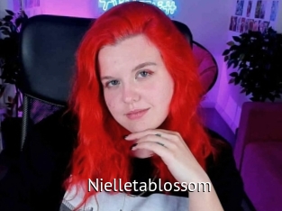 Nielletablossom