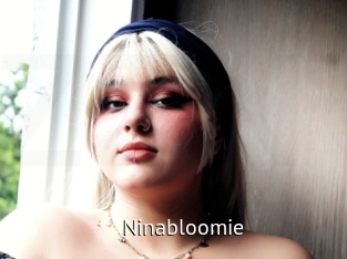 ninabloomie Zizi X