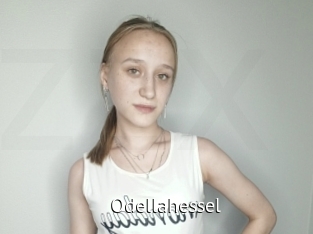 odellahessel Zizi X