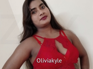 oliviakyle Zizi X