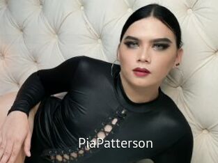 PiaPatterson Zizi X
