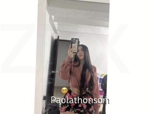 paolathonsom Zizi X